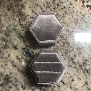Velvet wedding ring box